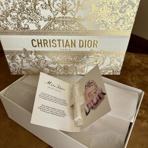 NEW DIOR Gift Box, Miss Dior sample and tissue